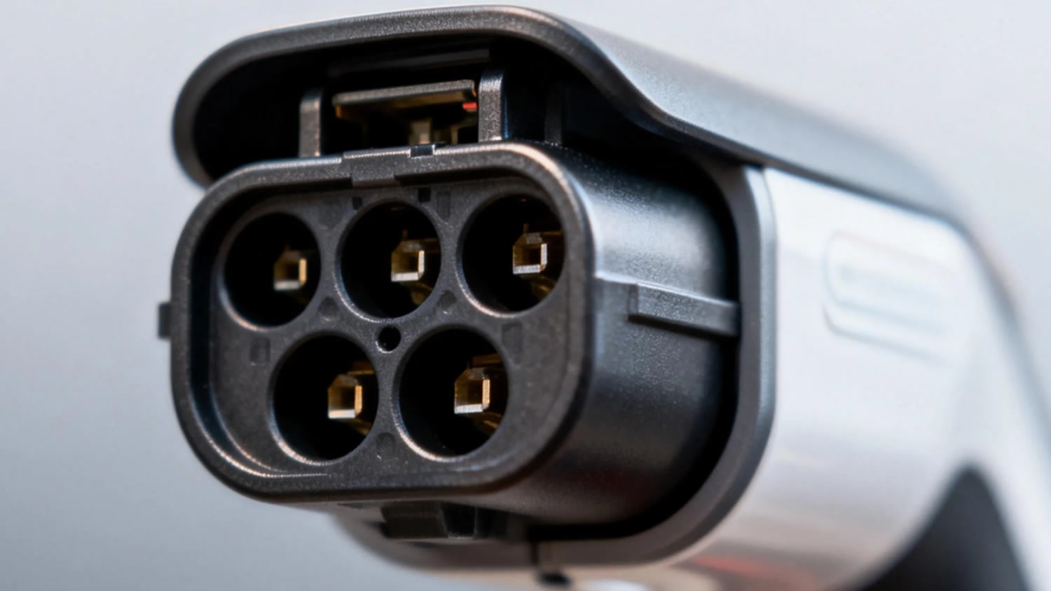 Conectores de carga EV y estándares internacionales